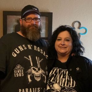 Meet your Posher, Dana